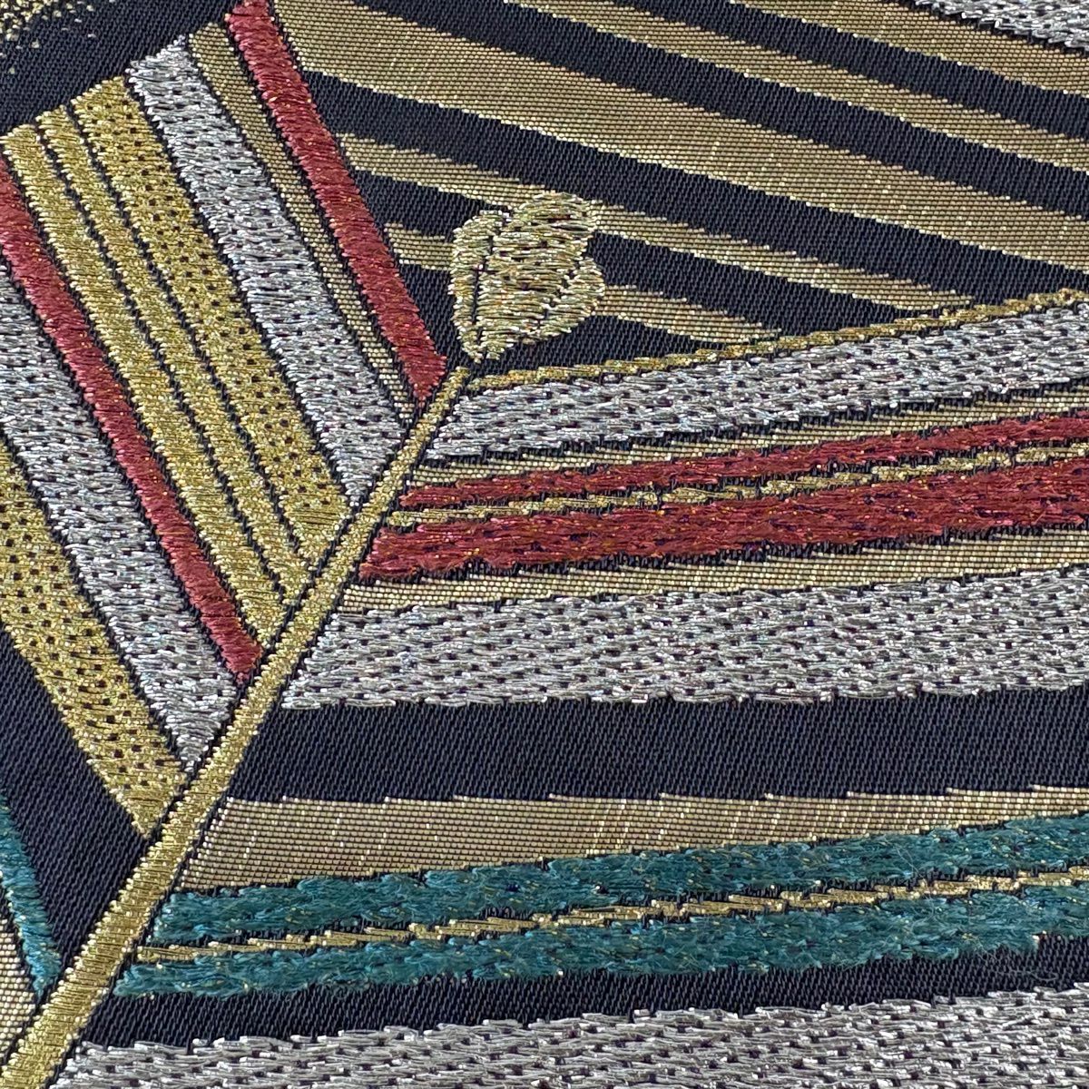 【美品】 袋帶 秀品級 若松樹 金銀彩 深綠 六通 純蠶絲