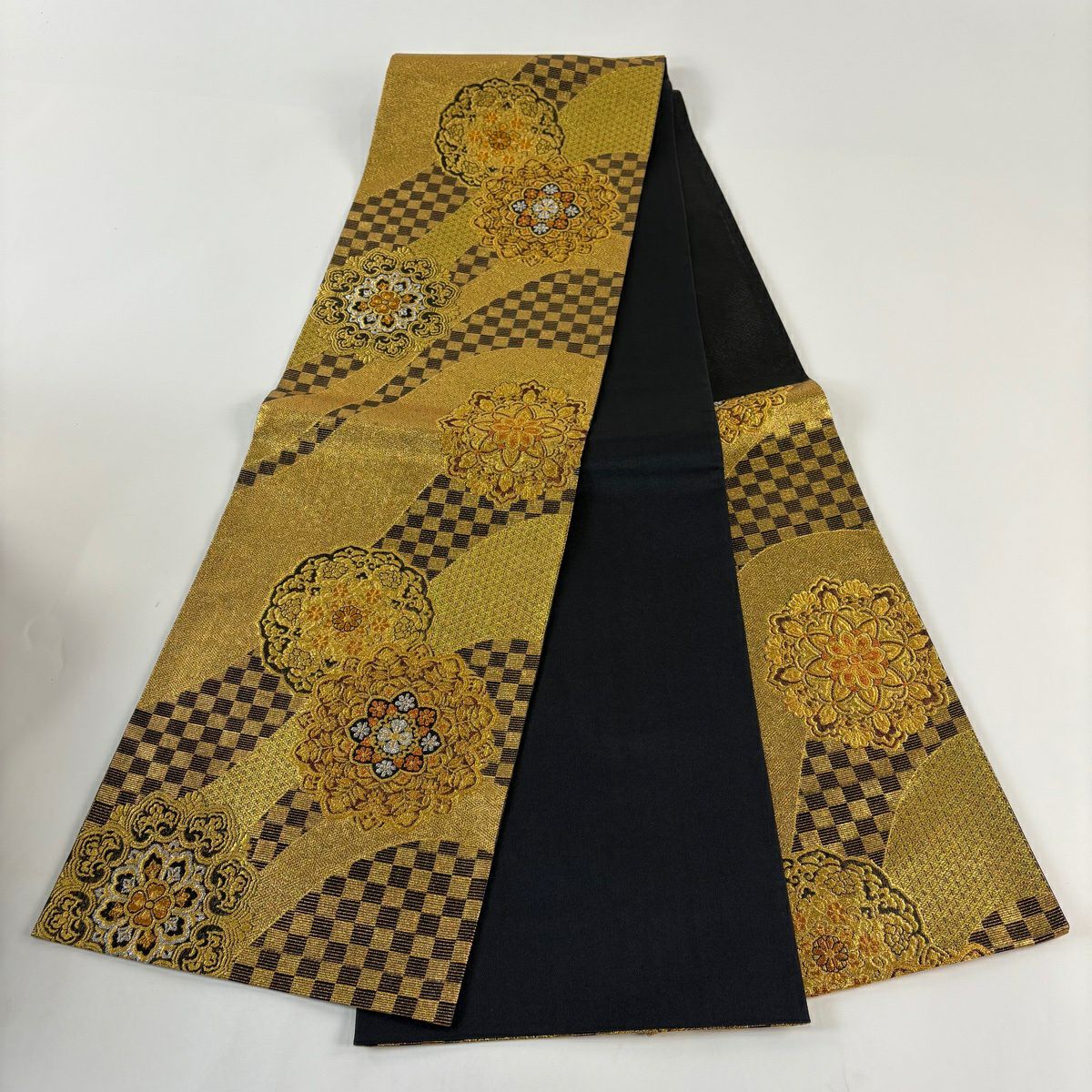 【美品】 袋帶 秀品級 華紋 市松樹 金銀線 金金箔 金色 六通 純蠶絲