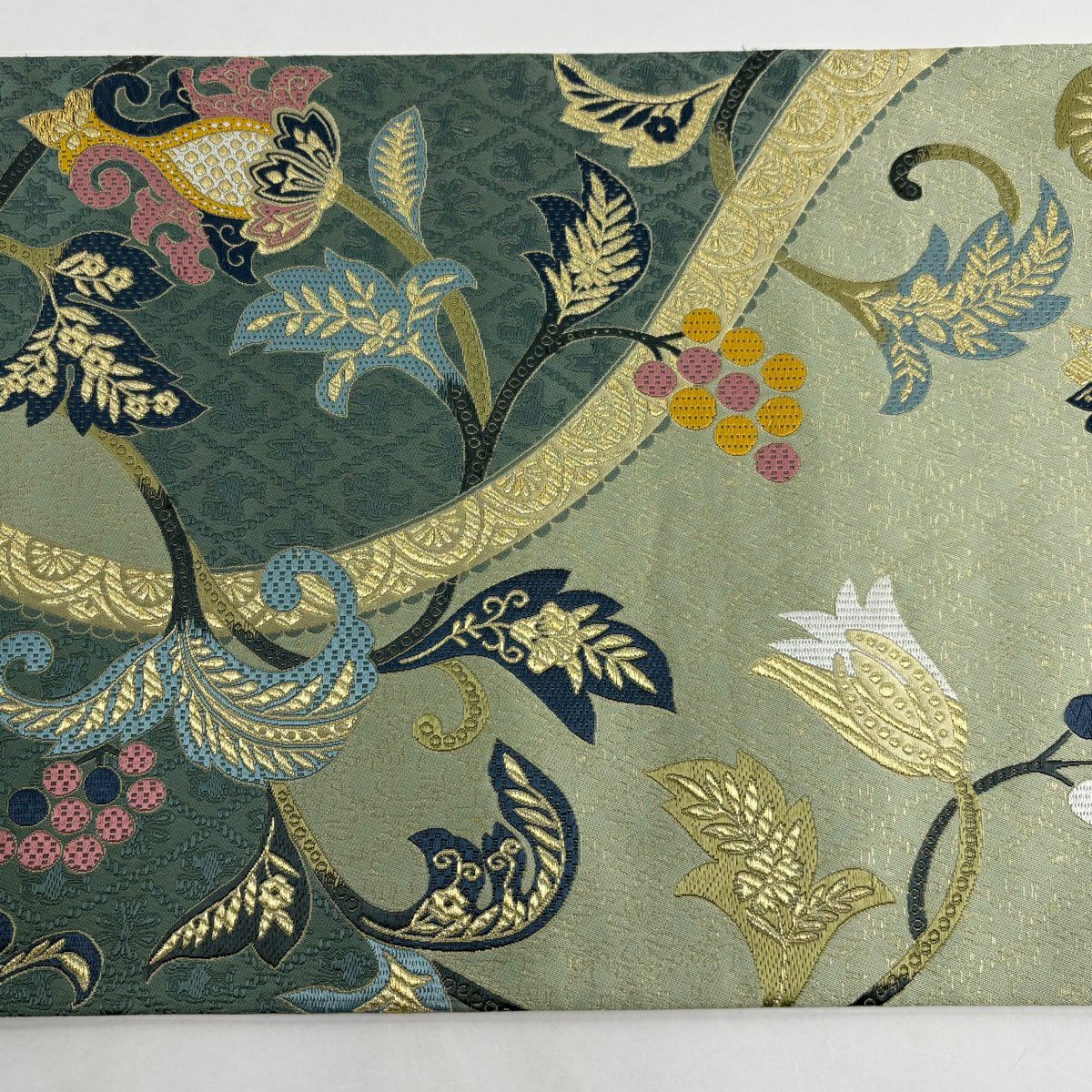 【美品】 袋帶 秀品級 鳥 花唐草紋 金糸 金金箔 淺綠 六通 純蠶絲