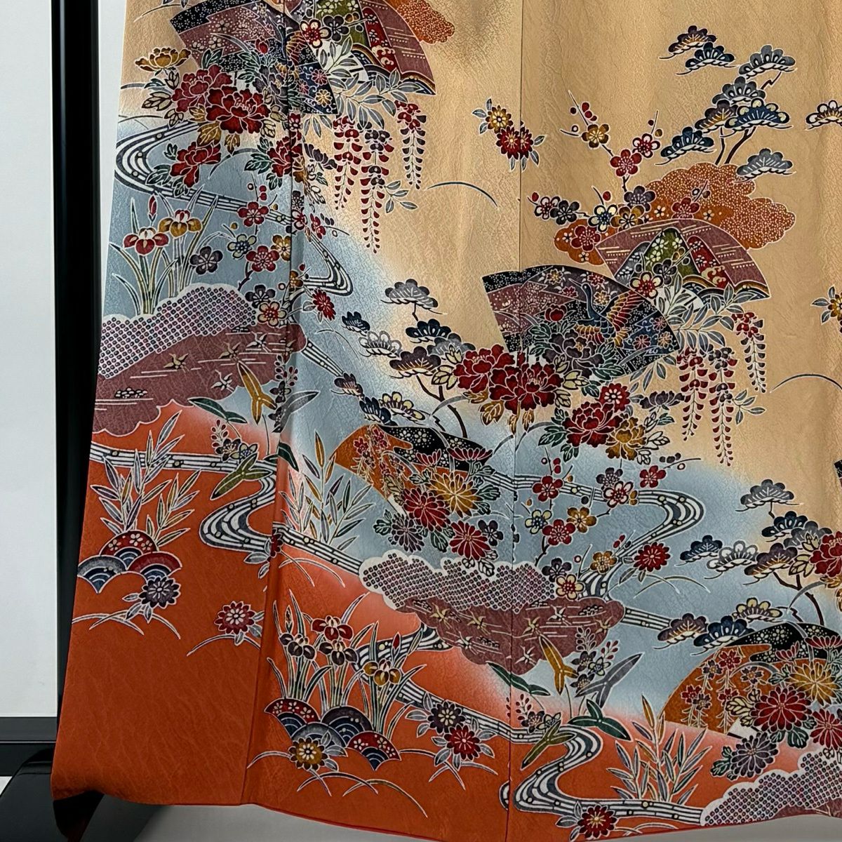 【美品】訪問服 身長163cm 袖長67cm M 雙層 草花紋紋 流水 金彩裝飾 染分 薄橙色 純蠶絲 秀品級 一つ紋