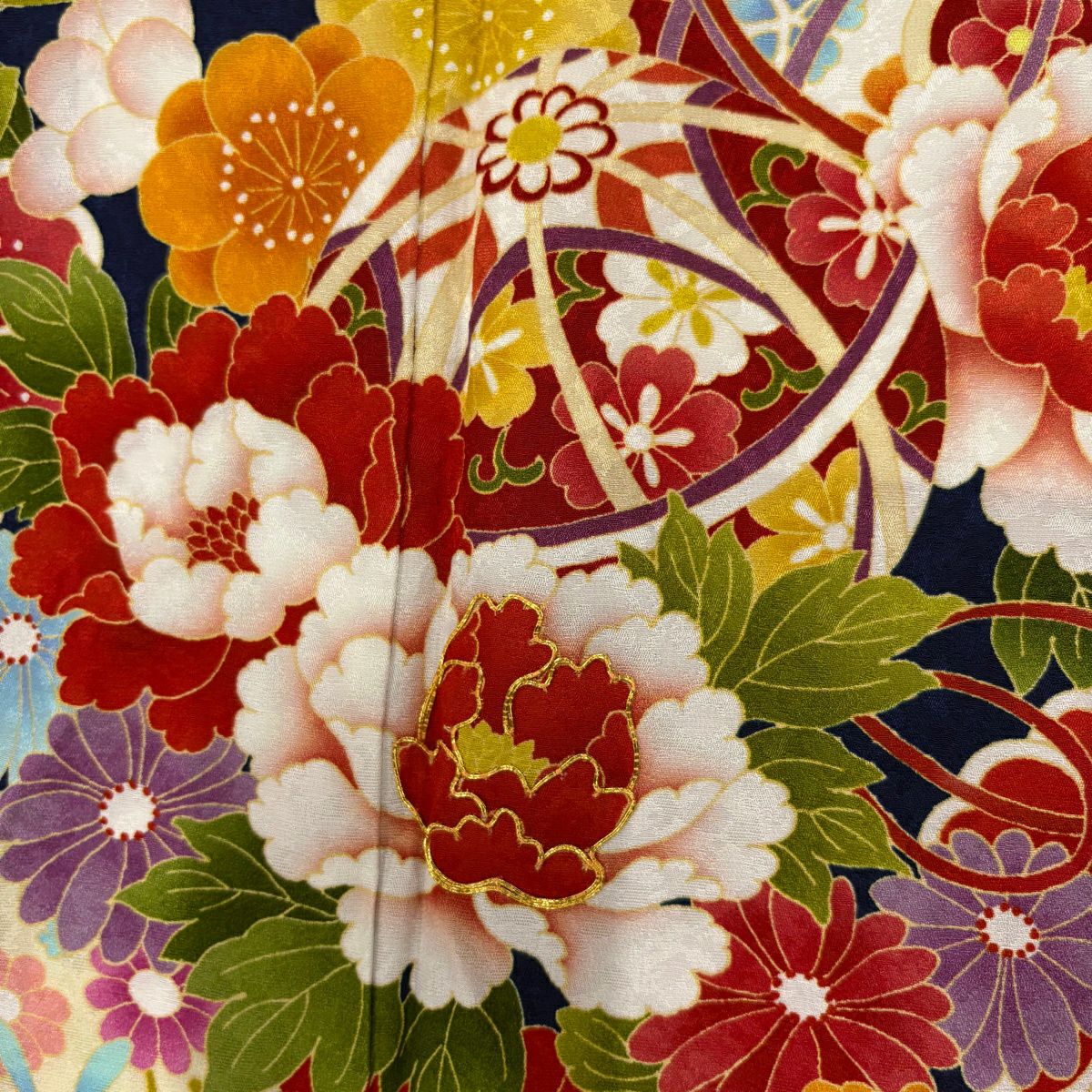 【美品】振袖禮服 身長152.5cm 袖長63cm S 雙層 手鞠 草花紋 金糸 刺繡 深藍 純蠶絲 秀品級