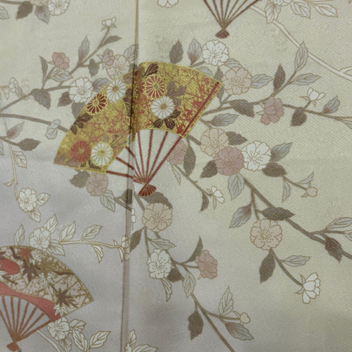 【美品】訪問服 身長173cm 袖長67.5cm L 雙層 扇子 草花紋紋 金彩裝飾 漸層 奶油色 純蠶絲 優品級