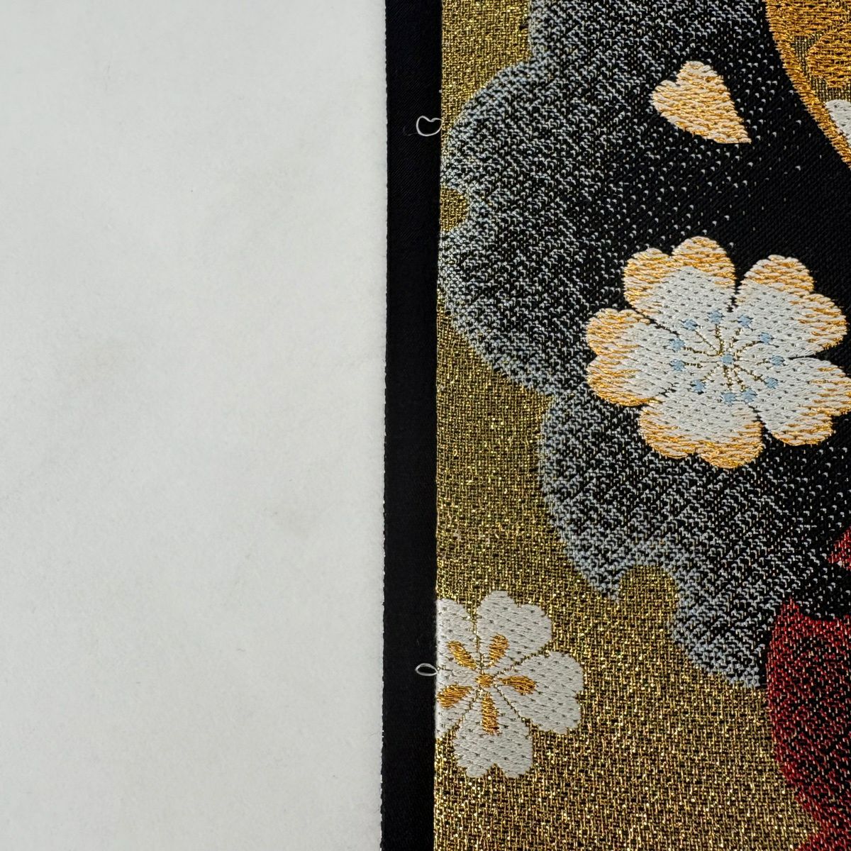 【美品】 袋帶 秀品級 雪輪 櫻花 金糸 金金箔 黑 六通 純蠶絲