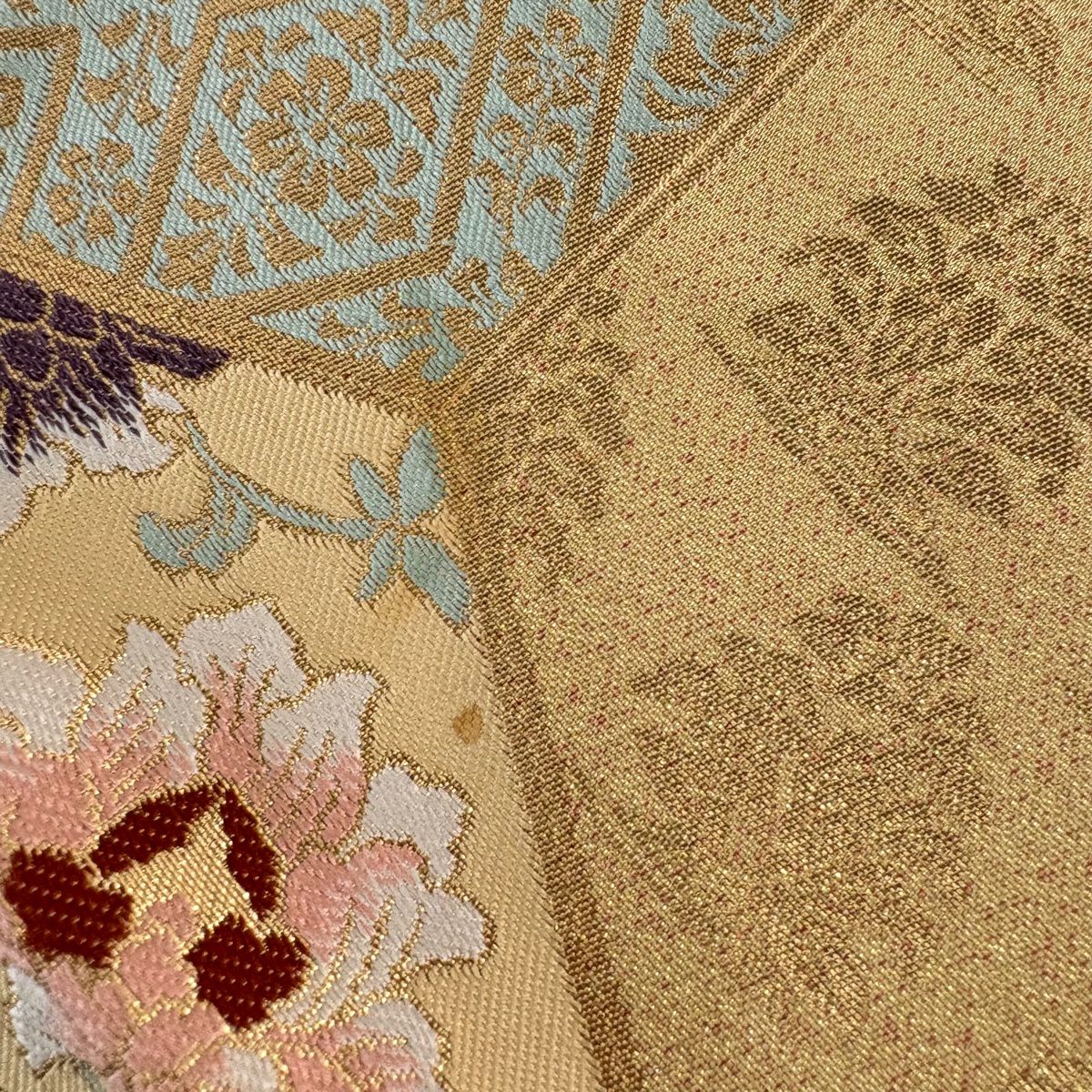 【美品】 袋帶 秀品級 花唐草紋 蜀江華紋 刺繡 金金箔 淺茶 六通 純蠶絲
