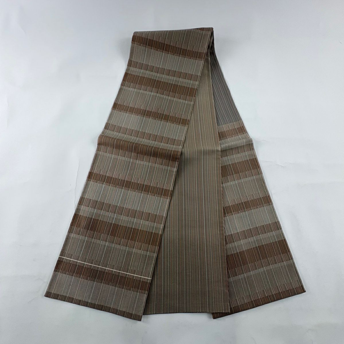 【美品】 袋帶 秀品級 縞 灰茶 六通 純蠶絲