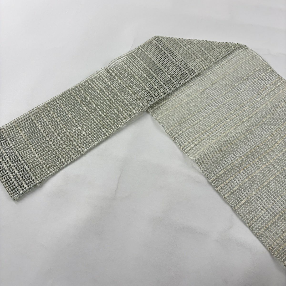 【美品】 名古屋帶 秀品級 八寸名古屋帶 松樹葉仕立 夏帶 幾何學 銀線 灰綠 純蠶絲