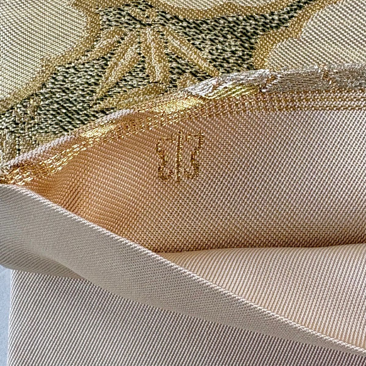 【美品】 袋帶 名品級 川島織物 落款あり 松樹竹子梅花 波 金銀絲 金金箔 金色 六通 純蠶絲