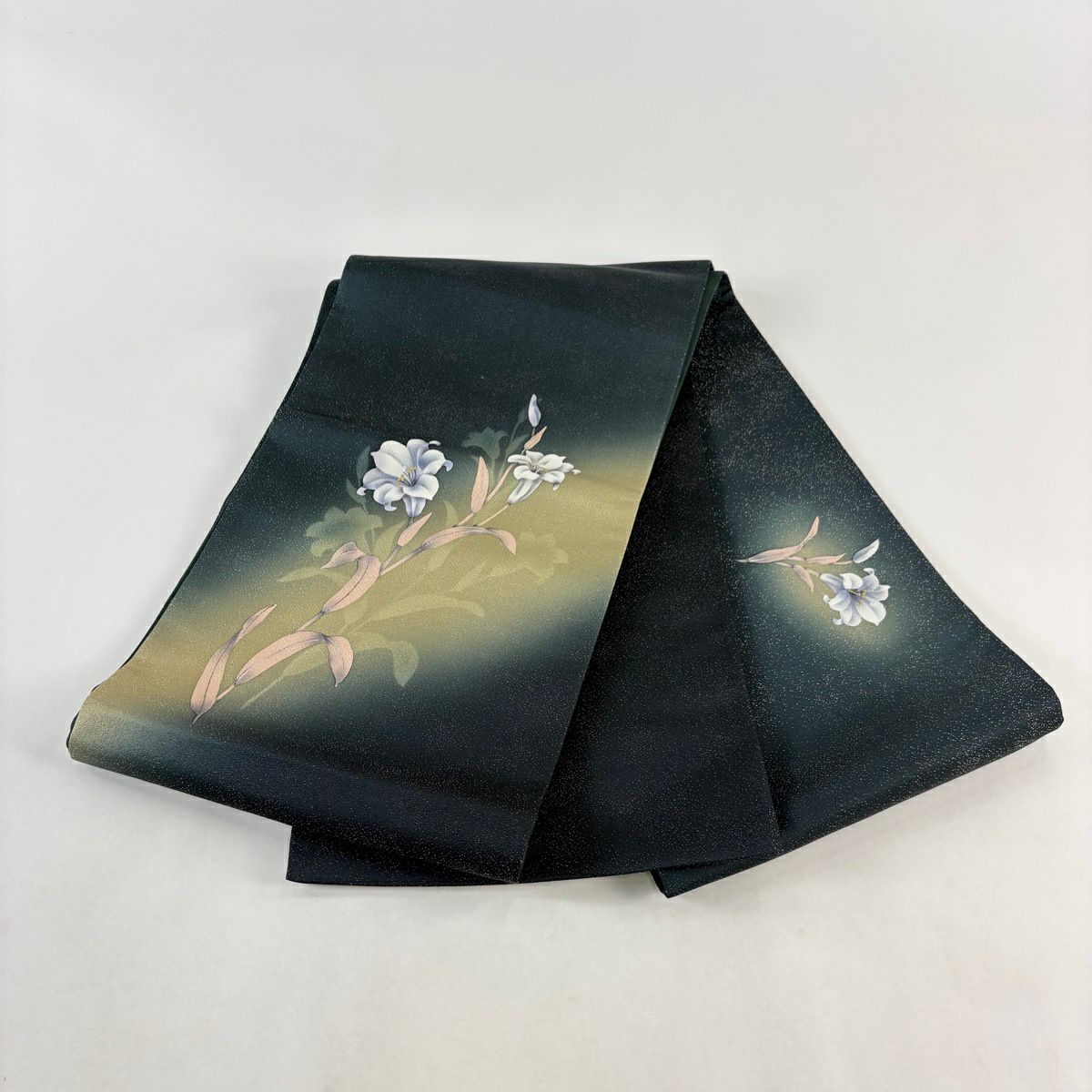 【美品】 袋帶 名品級 草花紋紋 銀線 深綠 お太鼓圖案 純蠶絲