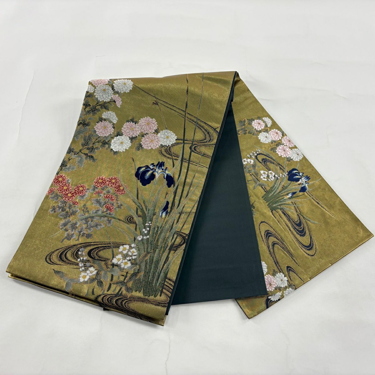 【美品】 袋帶 秀品級 草木染監修 三代目太田藤三郎 菖蒲 菊花 金金箔 金絲 金茶 大鼓圖案 純蠶絲