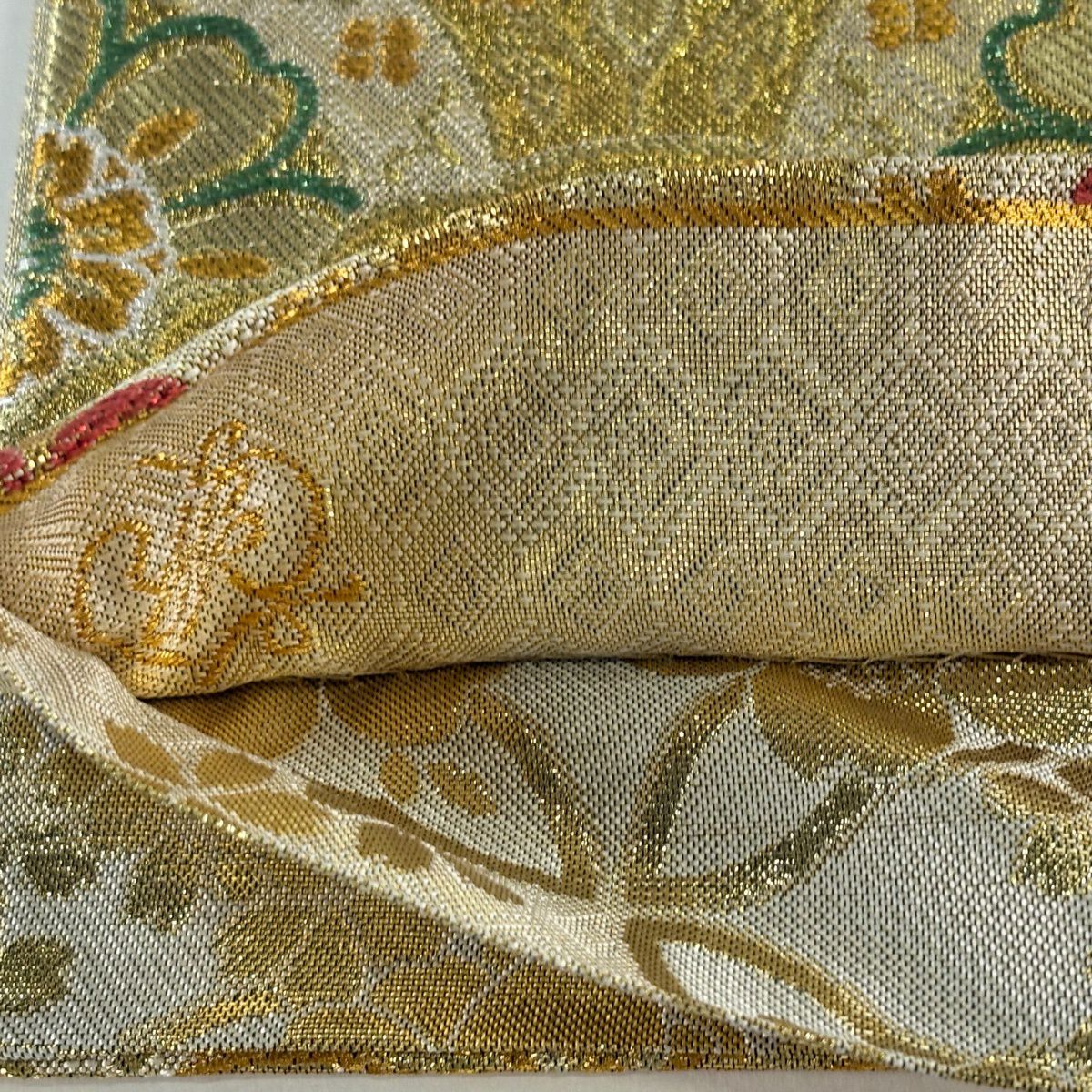 【美品】 袋帶 秀品級 桂由美 落款あり 振袖禮服禮服用 菊花 波頭 金絲 金金箔 金色 六通 純蠶絲
