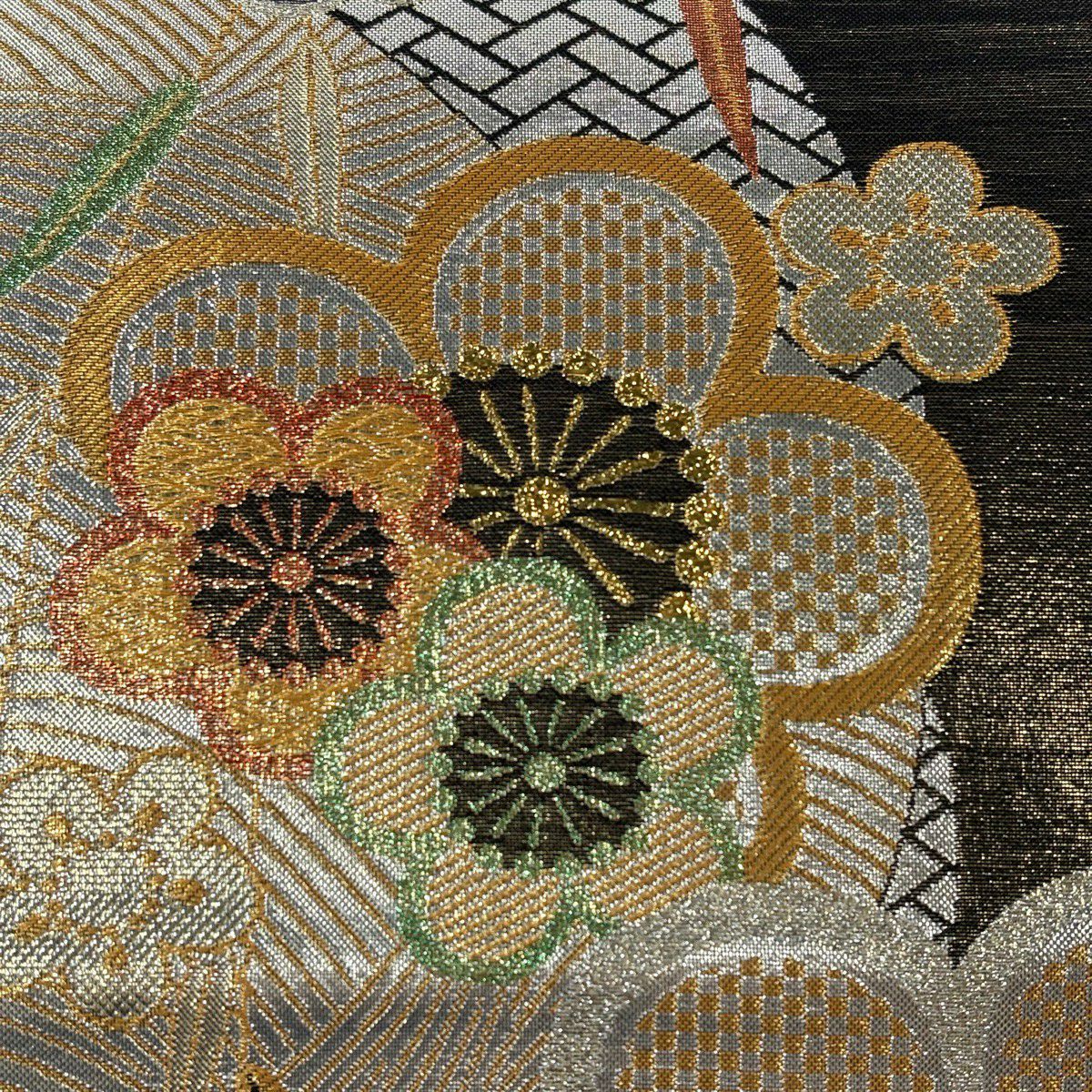 【美品】 袋帶 秀品級 粋雅 梅花 笹 金絲 金金箔 茶綠 六通 純蠶絲