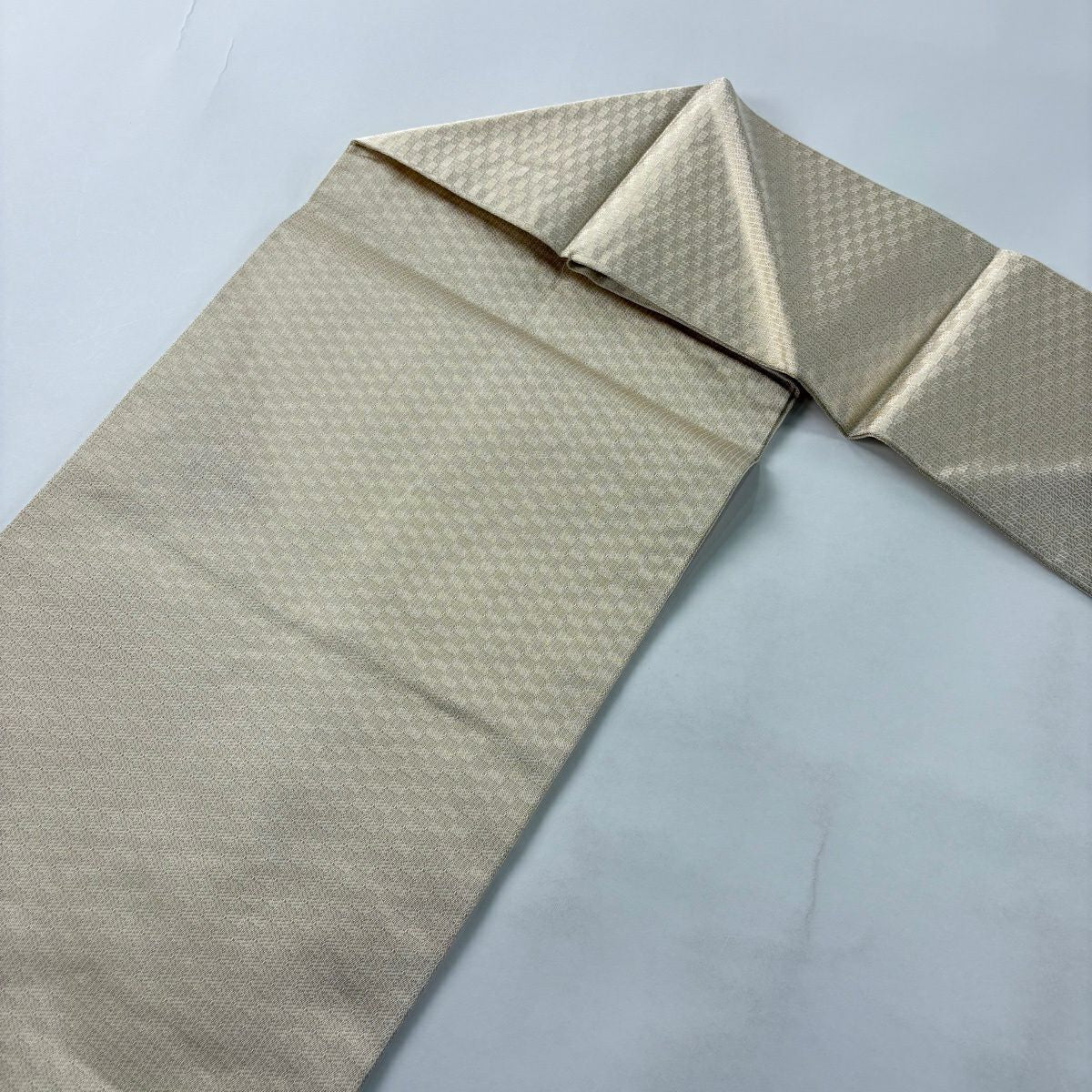 【美品】名古屋帶 秀品級 蝶 草花紋 螺鈿 金銀彩 灰綠 純蠶絲