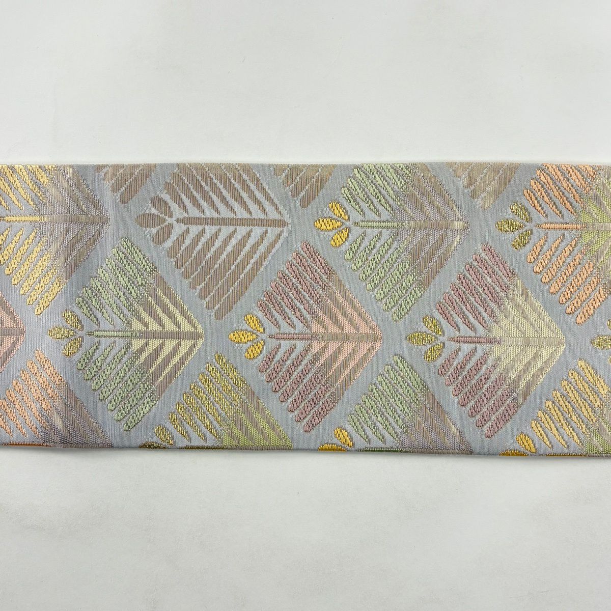 名古屋帶 秀品級 若松樹 菱 刺繡 金金箔 灰色 純蠶絲