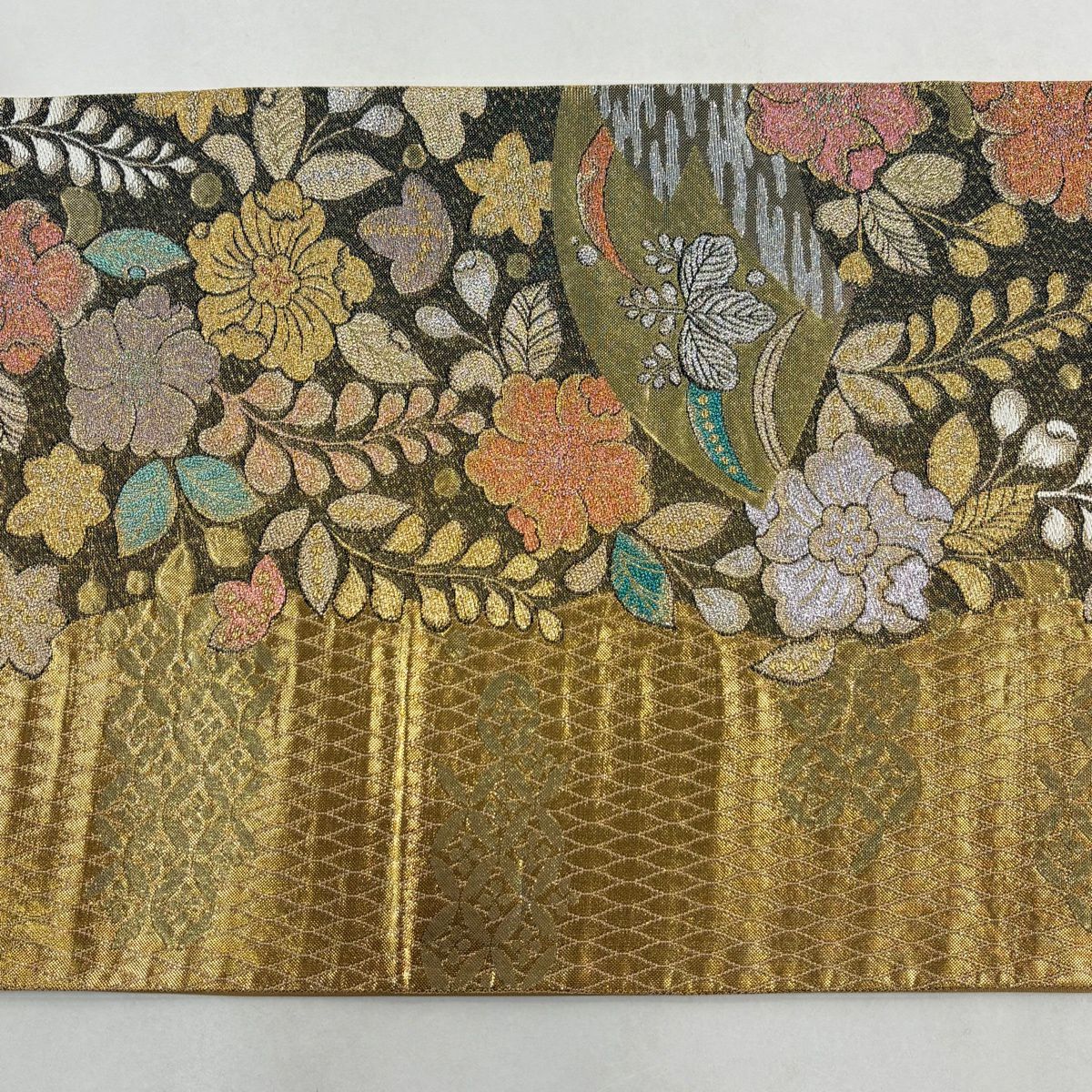 【美品】 袋帶 秀品級 草花紋紋 桐 金絲 金金箔 金 六通 純蠶絲