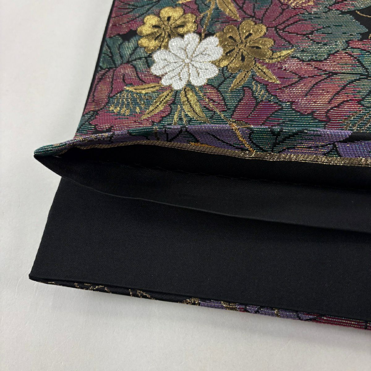 【美品】 袋帶 秀品級 草花紋紋 蝶 金銀彩 金金箔 黑 六通 純蠶絲