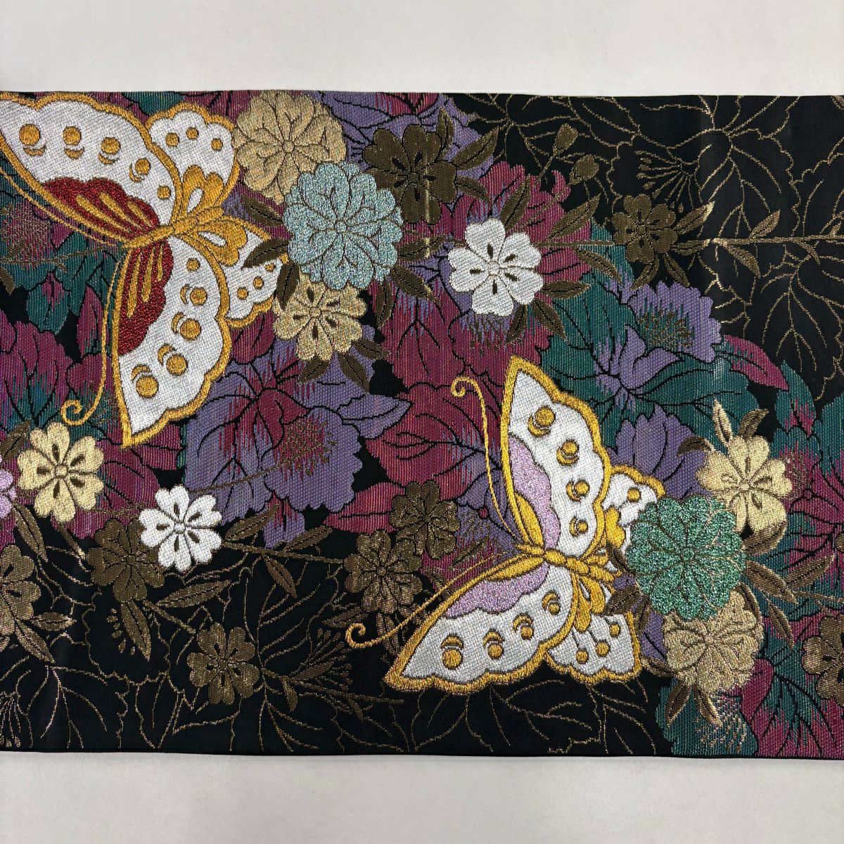 【美品】 袋帶 秀品級 草花紋紋 蝶 金銀彩 金金箔 黑 六通 純蠶絲