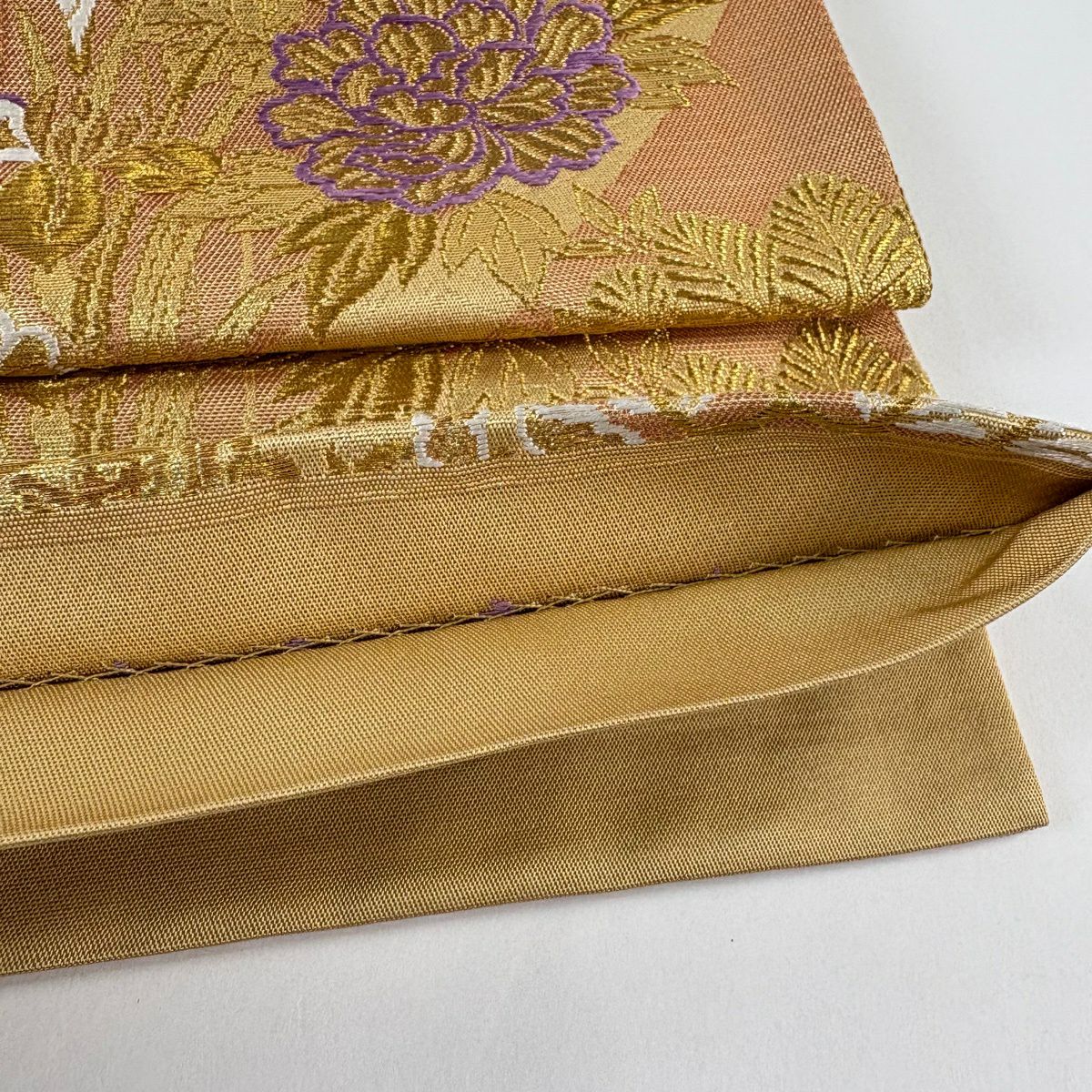 袋帶 逸品級 じゅらく 落款あり 証紙あり 鳳凰 草花紋刺繡 金線 米色 お太鼓柄 純蠶絲